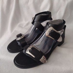 Stylish Black Sandals with Silver Accents